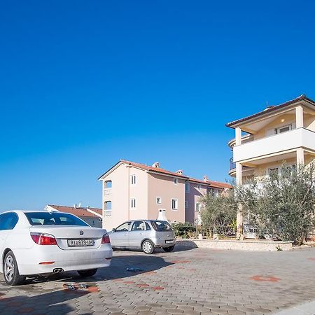 Apartment Ivana 2435 Malinska Exterior foto